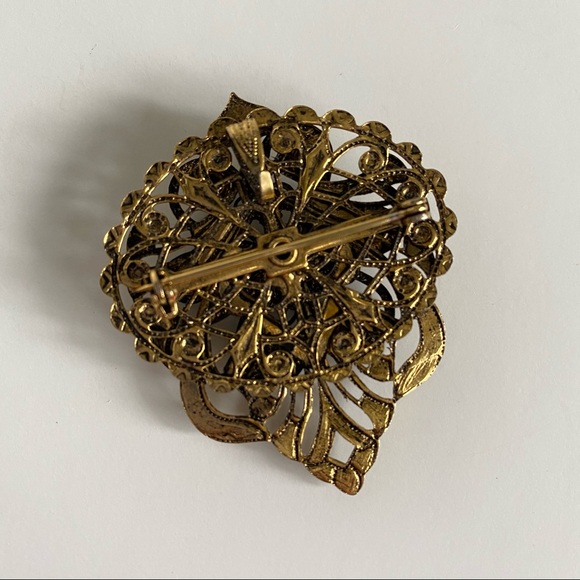 Vintage Ruby Red Gold Bronze Broach Pin Pendant No Markings or Brand - Picture 8 of 10